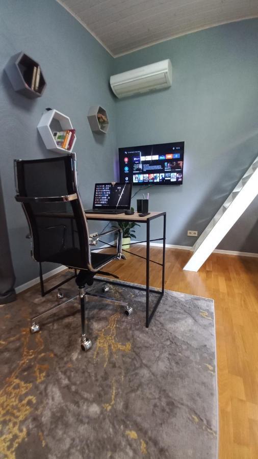 Appartement Tiny House, Kesk Loft à Tartu Extérieur photo